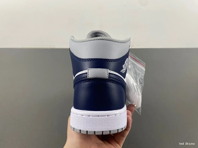 Mid Jordan Midnight 48 6398 Navy DQ8426- 1 Grey Wolf  WellDesigned 0802